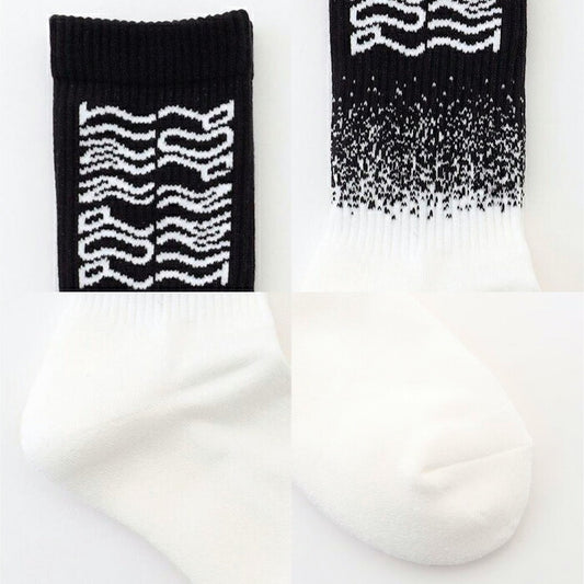 PW CIRCULUS ピーダブリュサーキュラス ゴルフウェア メンズ グラデーションソックス 底面パイル編み クッション性 快適な履き心地 GN7IGW0301